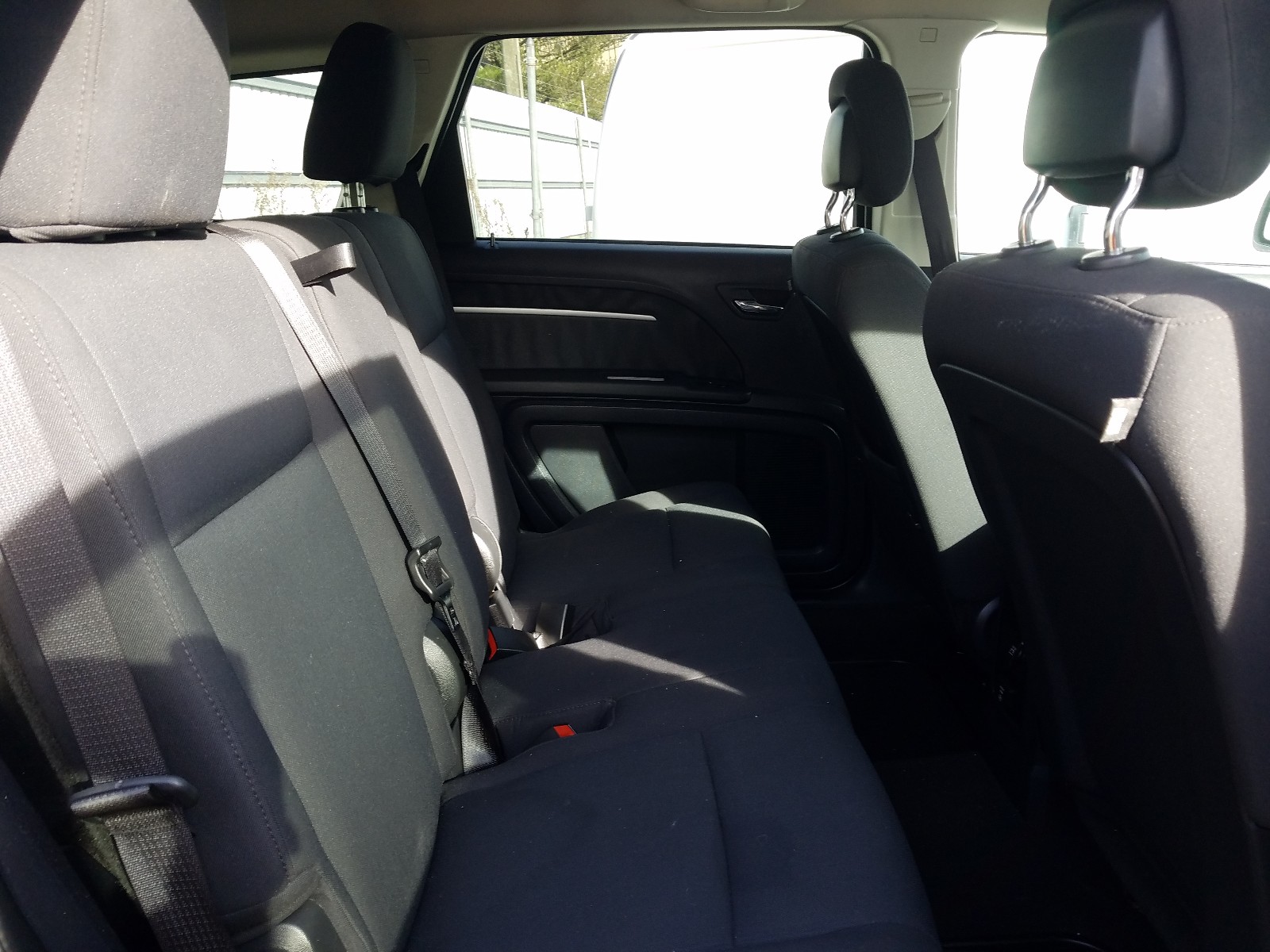 صورة رقم 6 من المزاد - 2010 DODGE JOURNEY SX مع VIN 3D4PH5FV9AT232076