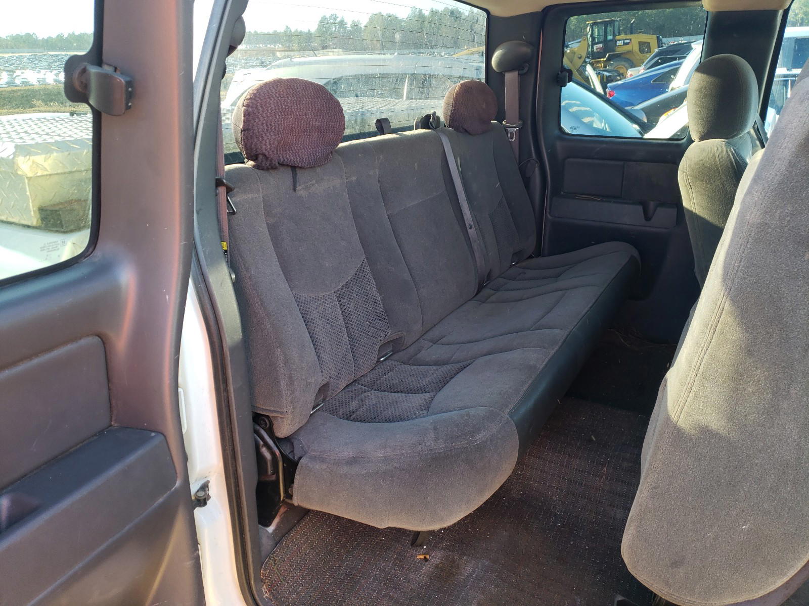 Photo 6 from auction – 2006 CHEVROLET SILVERADO with VIN 1GCHC29U86E271993