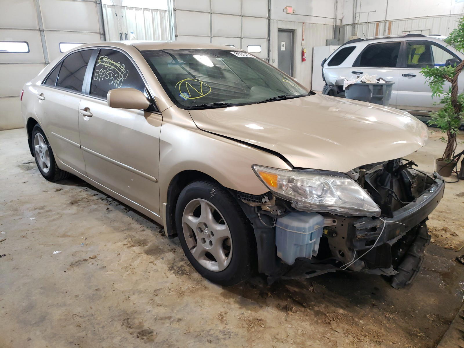 TOYOTA CAMRY BASE 2010 with VIN 4T1BF3EK4AU077141 - Photo from auction