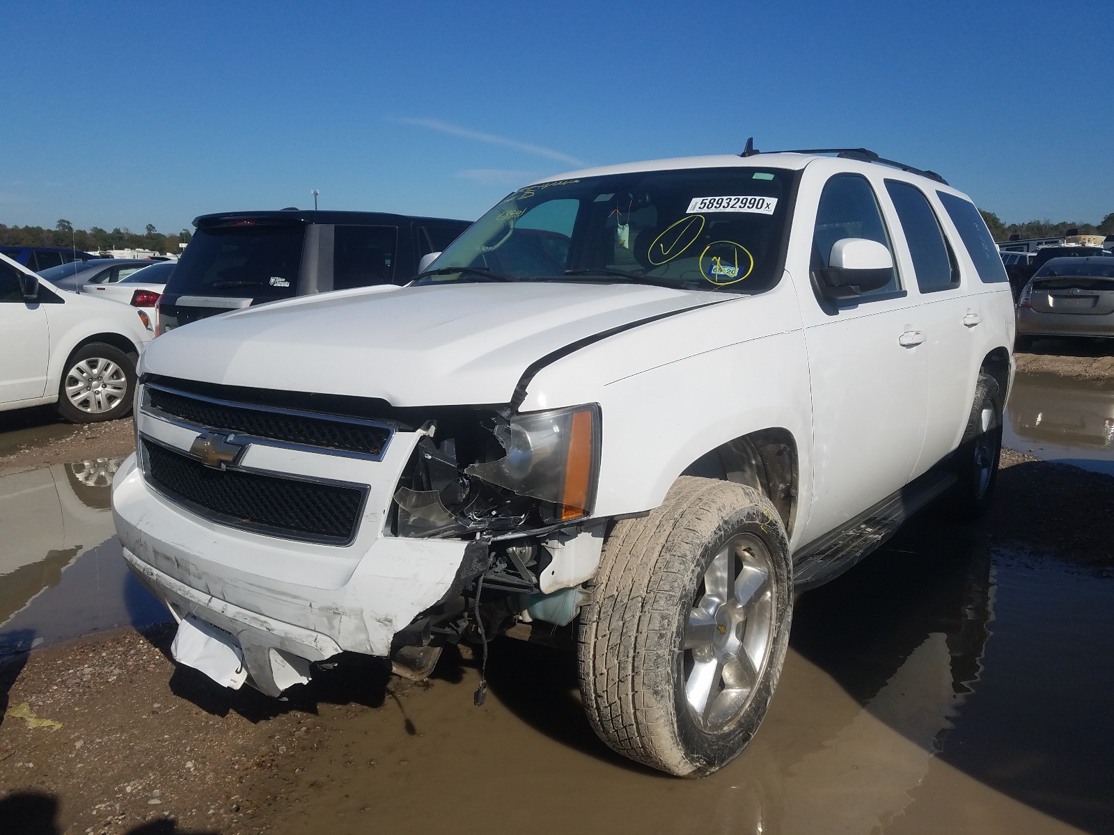 Photo 2 from auction – 2008 CHEVROLET TAHOE C150 with VIN 1GNFC130X8R165877