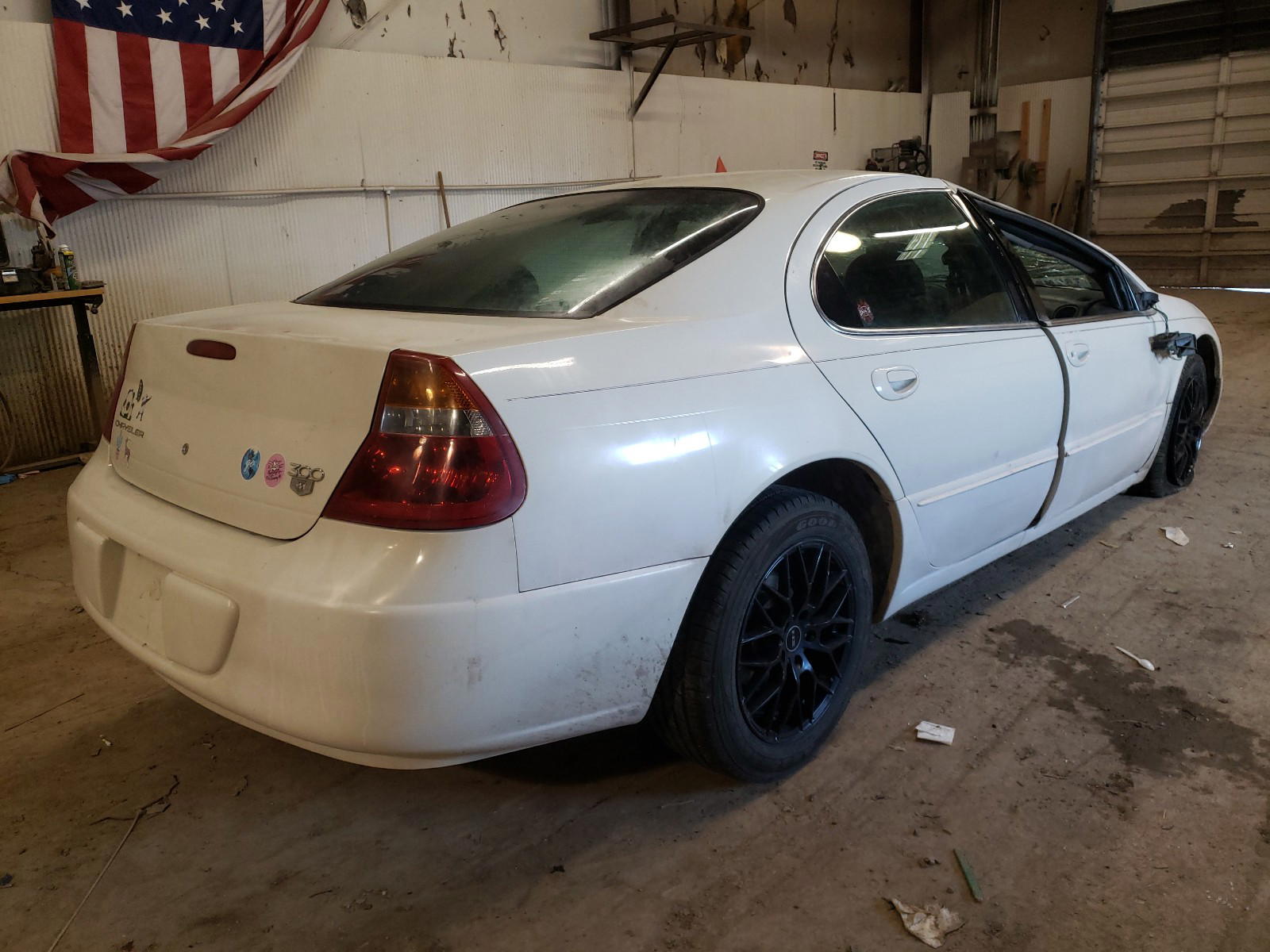 Photo 4 from auction – 2002 CHRYSLER 300M with VIN 2C3HE66G22H298470
