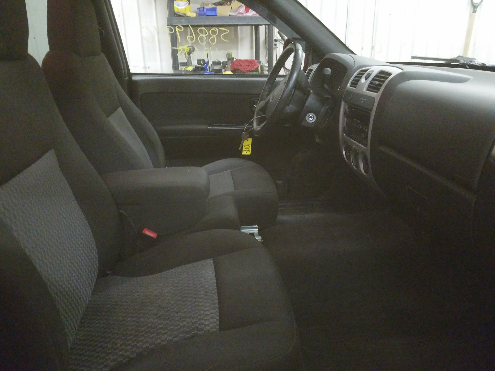 Photo 5 from auction – 2010 CHEVROLET COLORADO L with VIN 1GCESCDE8A8109610