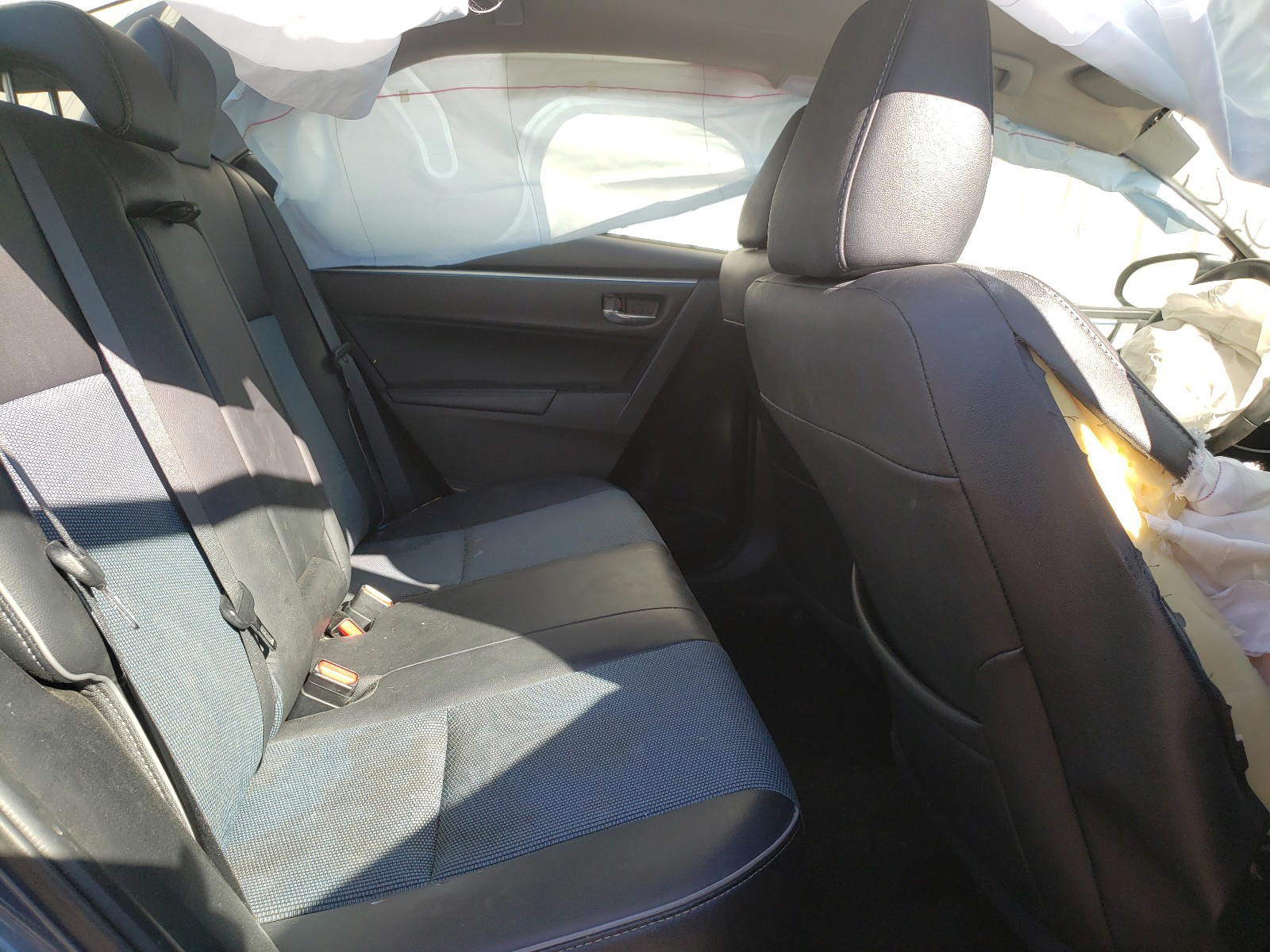 Photo 6 from auction – 2015 TOYOTA COROLLA L with VIN 2T1BURHE9FC334303
