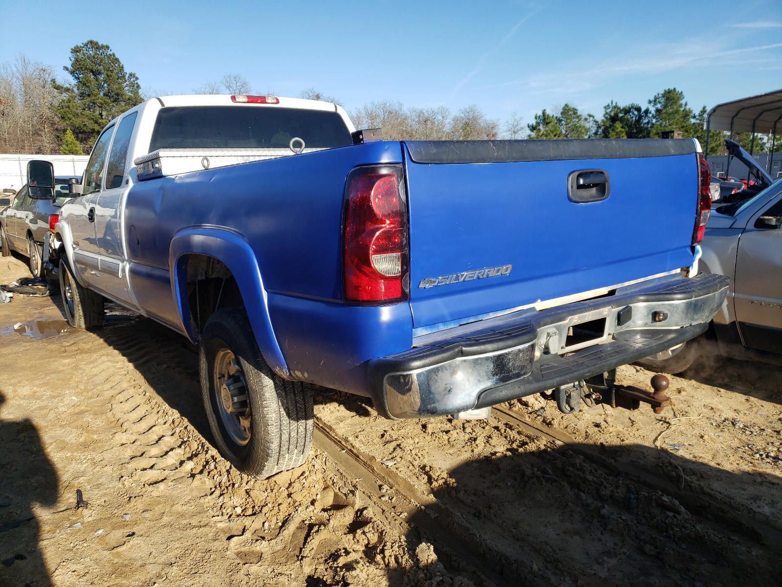 Photo 3 from auction – 2006 CHEVROLET SILVERADO with VIN 1GCHC29U86E271993