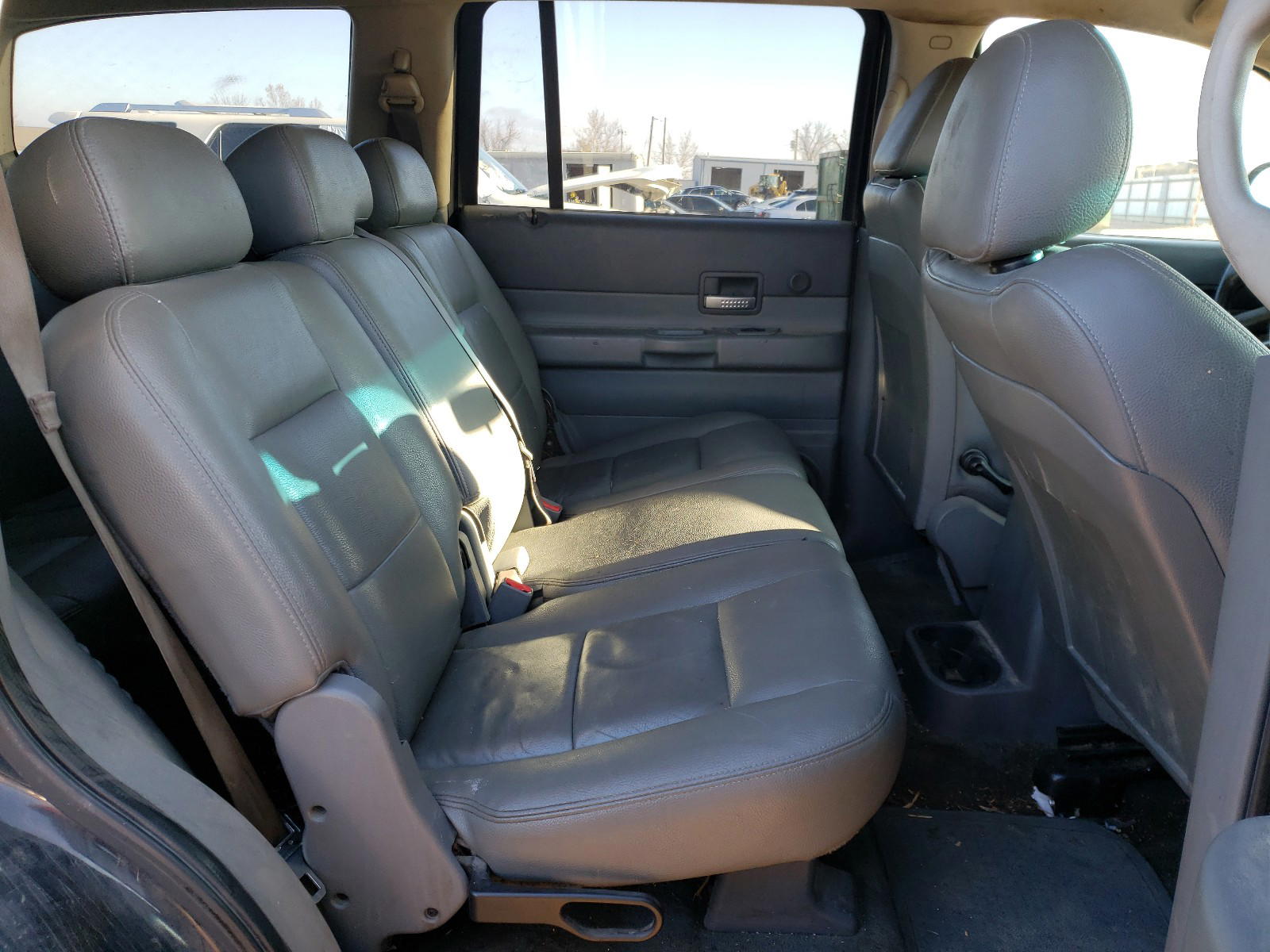 Photo 6 from auction – 2005 DODGE DURANGO SL with VIN 1D4HB48D45F546089