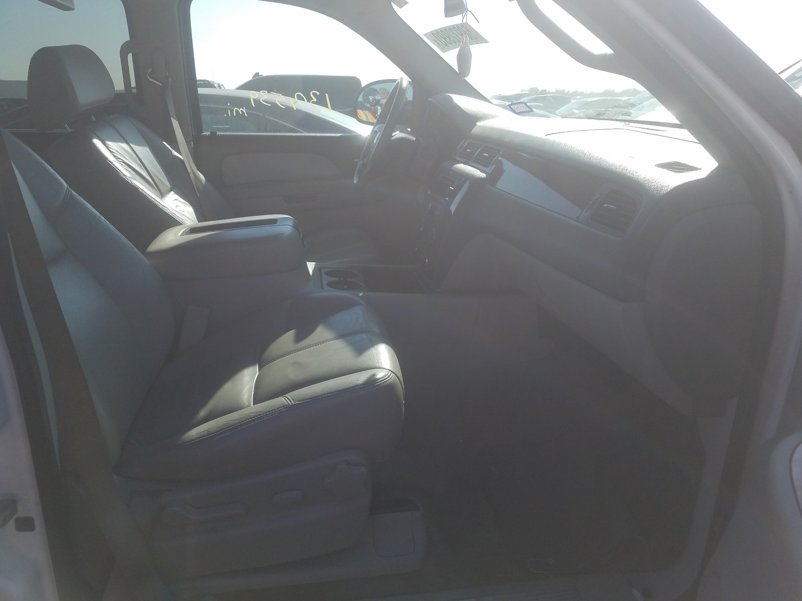Photo 5 from auction – 2008 CHEVROLET TAHOE C150 with VIN 1GNFC130X8R165877