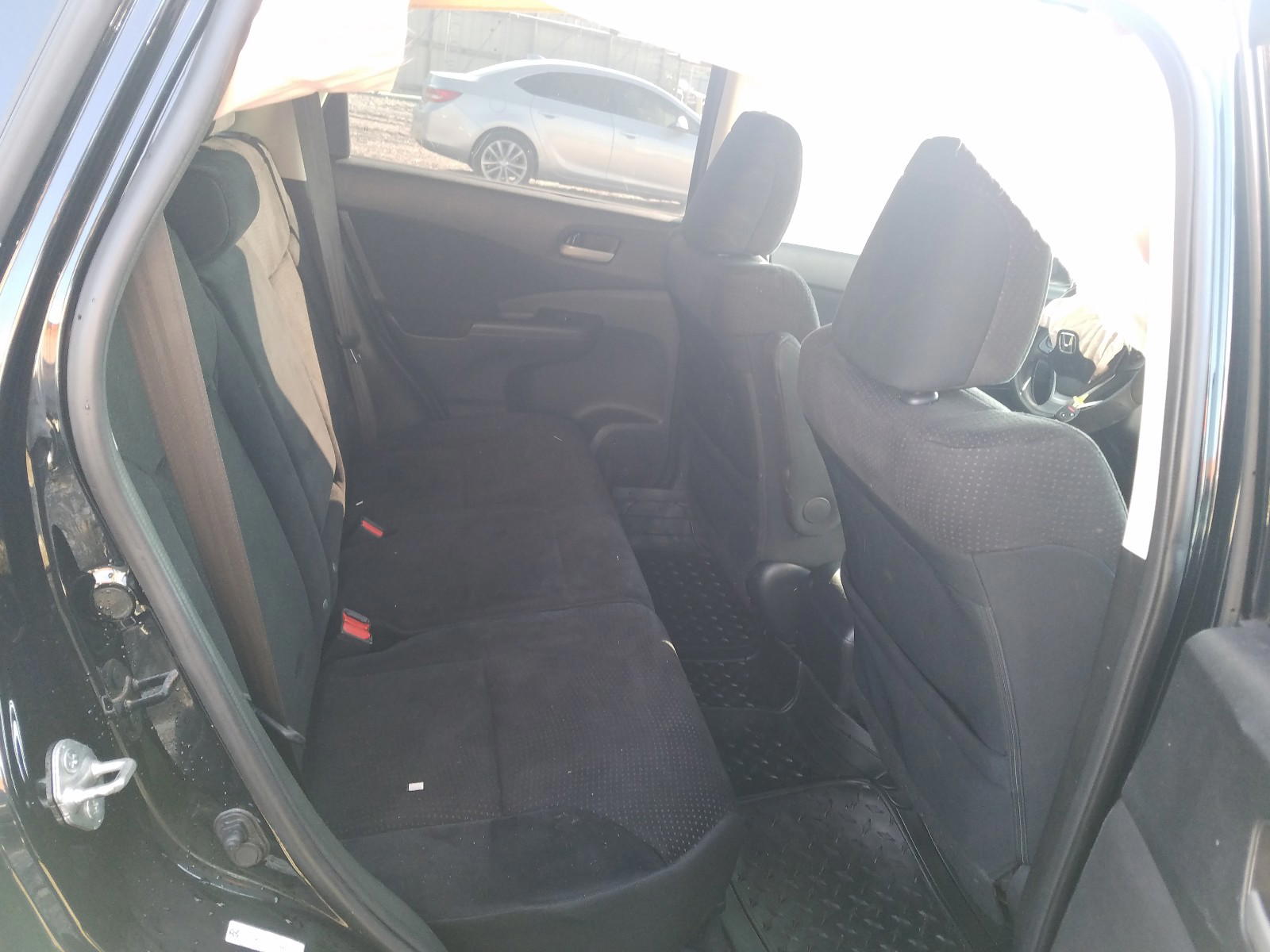 Photo 6 from auction – 2012 HONDA CR-V with VIN 5J6RM3H56CL004662