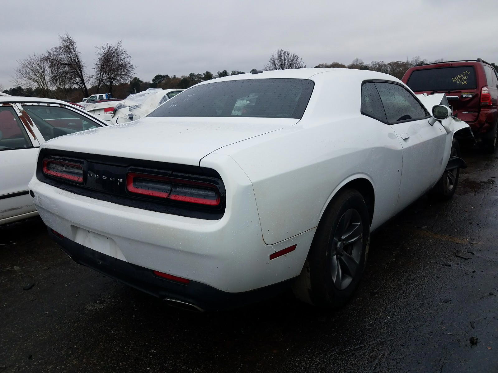 Photo 4 from auction – 2015 DODGE CHALLENGER with VIN 2C3CDZAG1FH717355