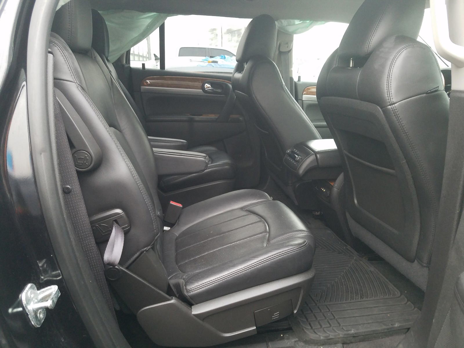 Photo 6 from auction – 2012 BUICK ENCLAVE with VIN 5GAKVDED5CJ138128