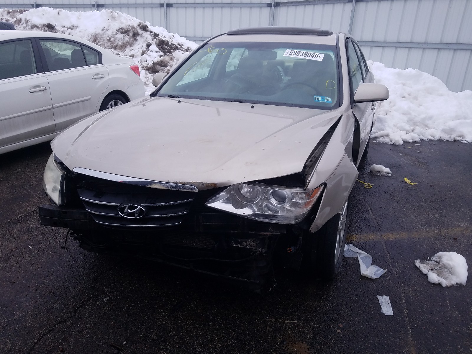 Photo 9 from auction – 2010 HYUNDAI SONATA SE with VIN 5NPEU4ACXAH621583