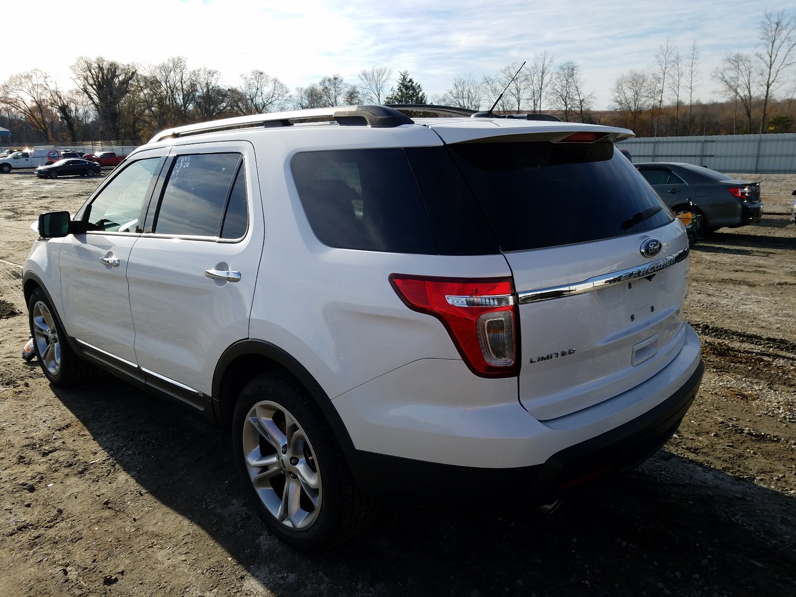 Zdjęcie 3 z aukcji – 2013 FORD EXPLORER L z VIN 1FM5K7F88DGB62599