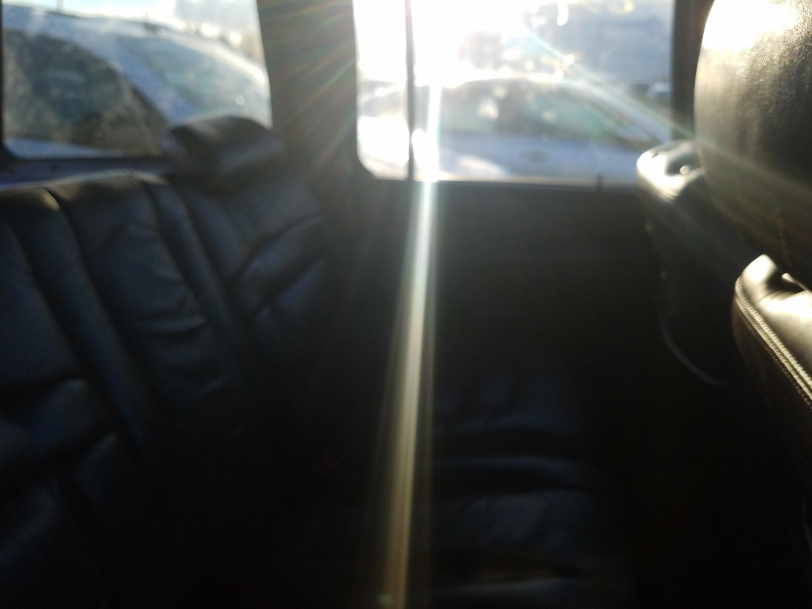 Photo 6 from auction – 2000 FORD EXPLORER L with VIN 1FMZU75E0YZB14477