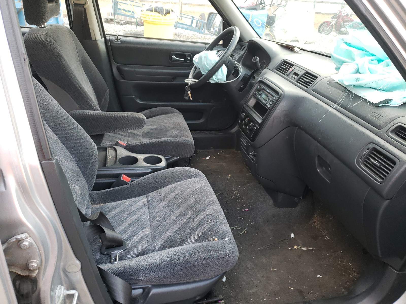 Photo 5 from auction – 2001 HONDA CR-V EX with VIN JHLRD18601C003428
