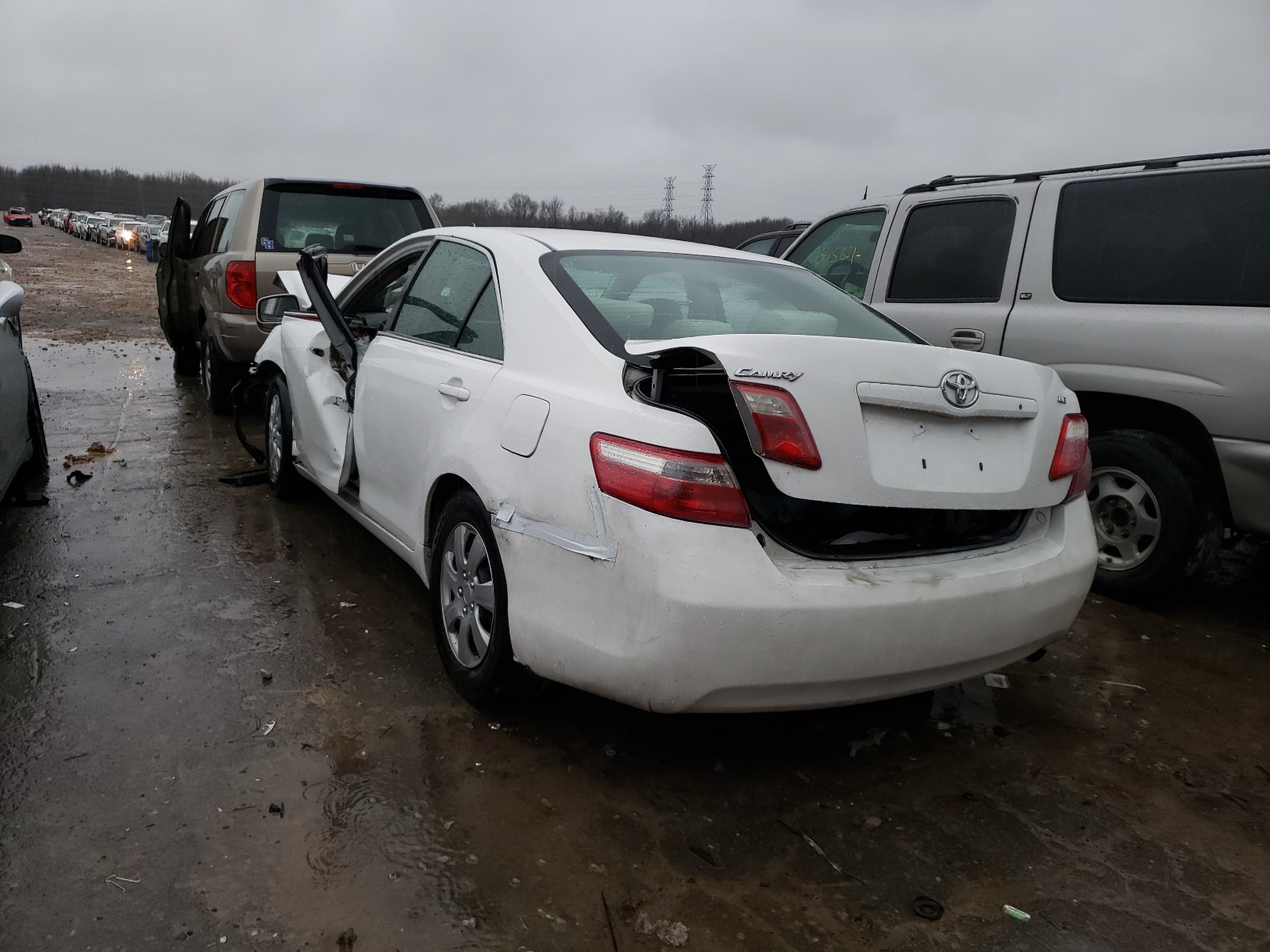 Photo 3 from auction – 2007 TOYOTA CAMRY CE with VIN 4T1BE46K57U629620