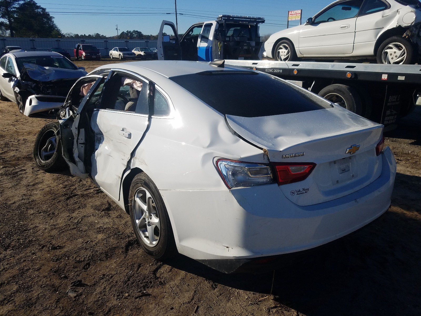 Photo 3 from auction – 2017 CHEVROLET MALIBU LS with VIN 1G1ZB5ST1HF198076