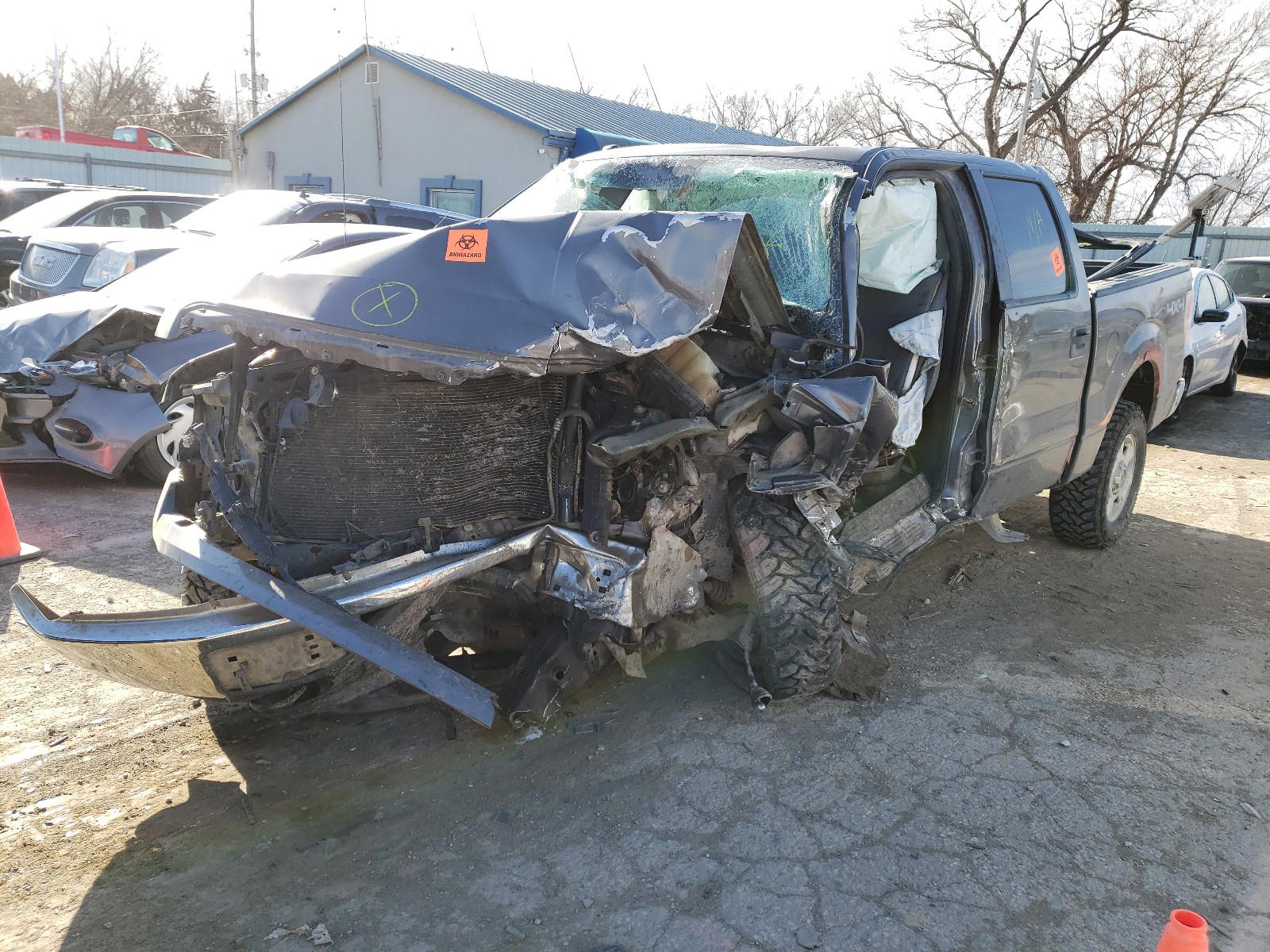Photo 2 from auction – 2011 FORD F150 SUPER with VIN 1FTFW1EF4BKD58513