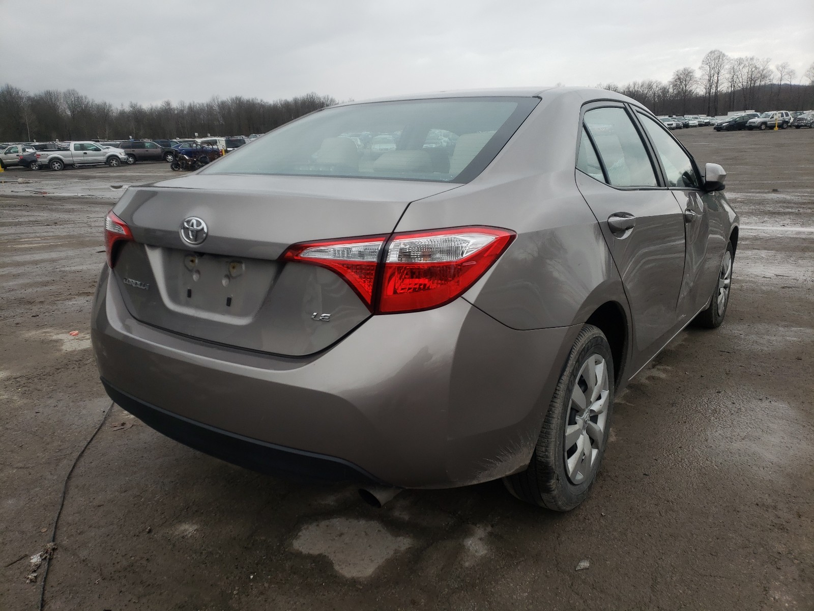 Zdjęcie 4 z aukcji – 2015 TOYOTA COROLLA L z VIN 2T1BURHE6FC386200