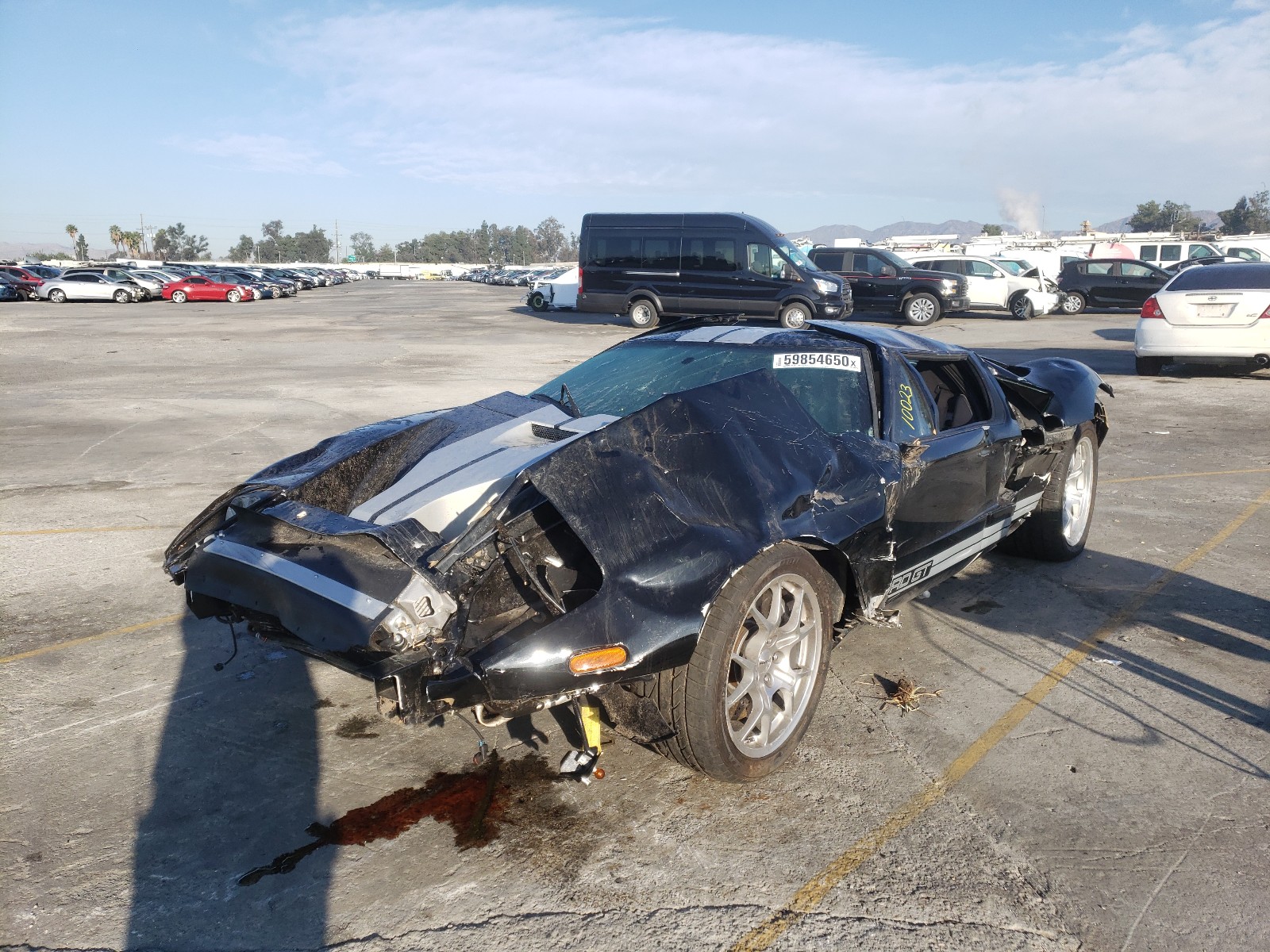 صورة رقم 2 من المزاد - 2006 FORD GT مع VIN 1FAFP90S06Y401804