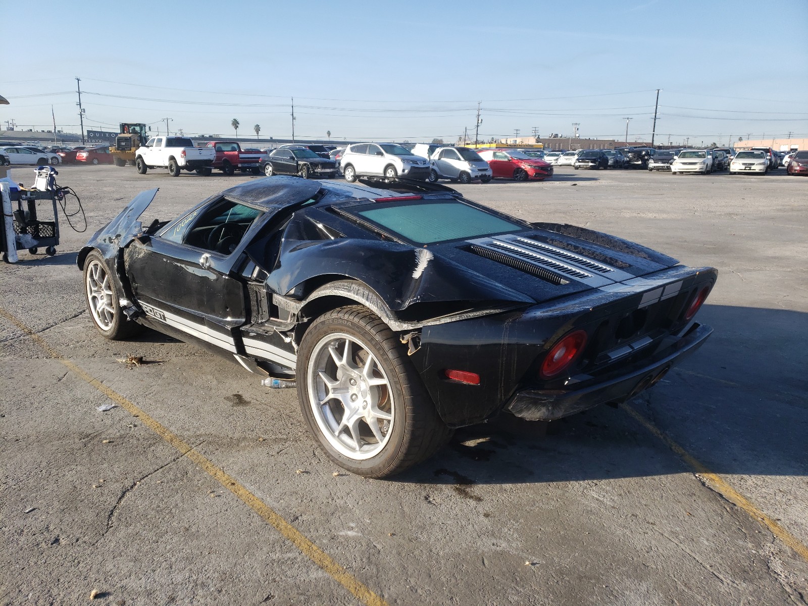 صورة رقم 3 من المزاد - 2006 FORD GT مع VIN 1FAFP90S06Y401804