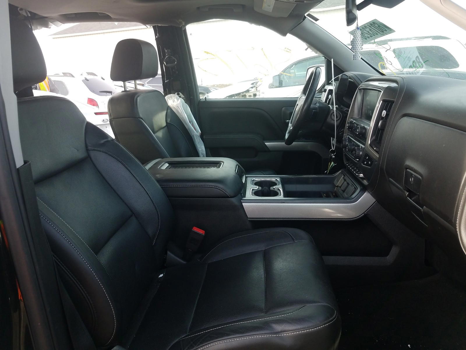 Photo 5 from auction – 2018 CHEVROLET SILVERADO with VIN 3GCUKSEC3JG372987