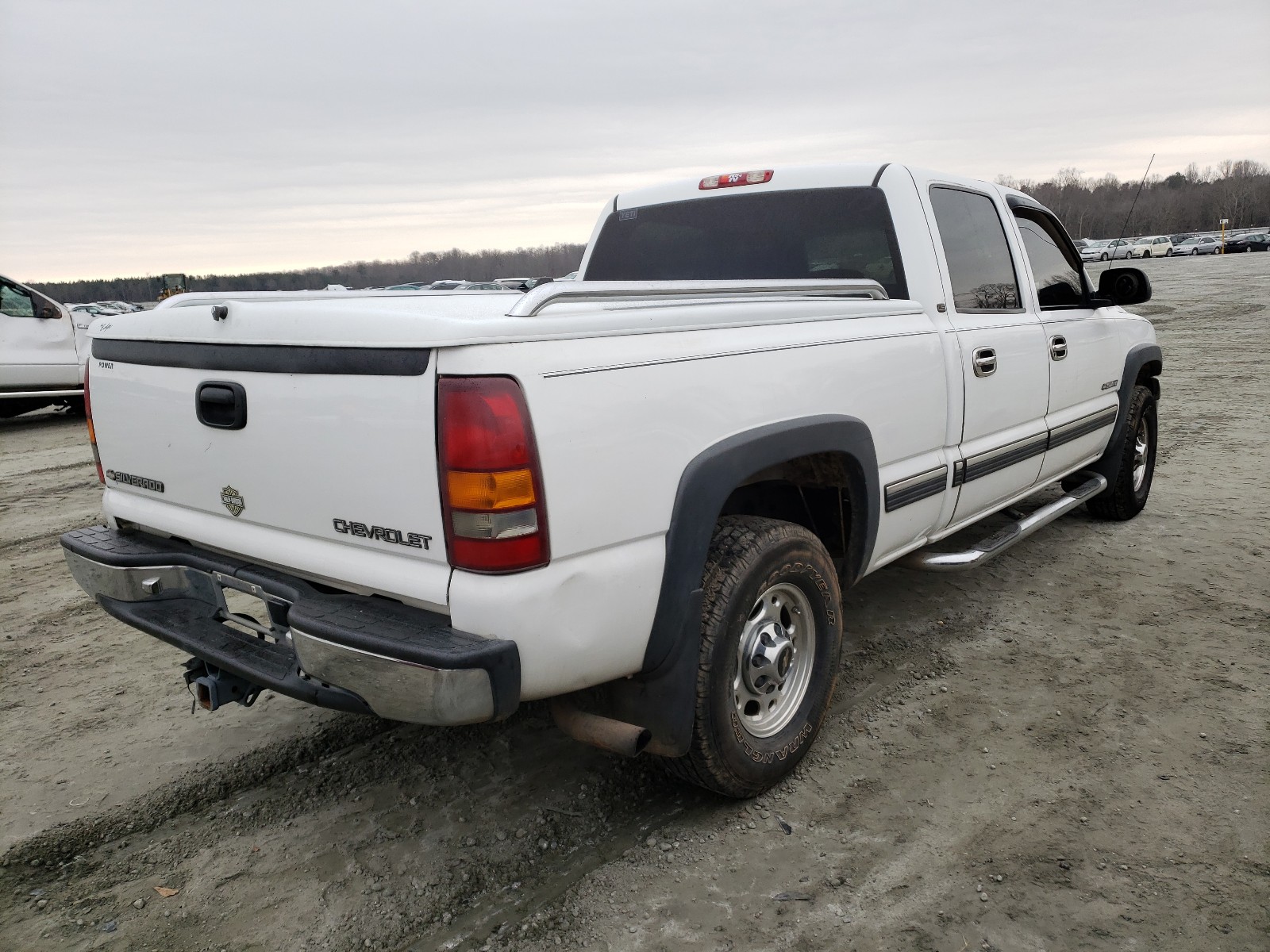 Photo 4 from auction – 2001 CHEVROLET SILVERADO with VIN 1GCGC13U91F189997