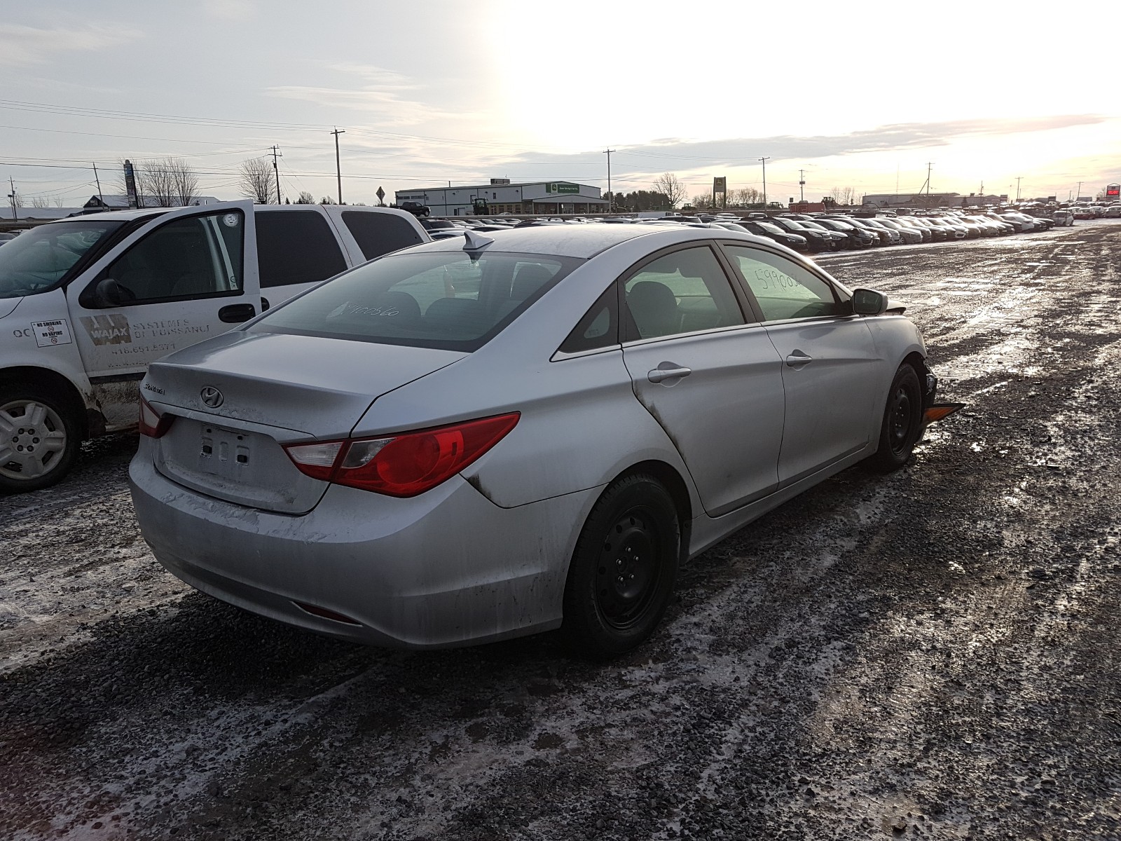 Photo 4 from auction – 2013 HYUNDAI SONATA GLS with VIN 5NPEB4AC0DH691832