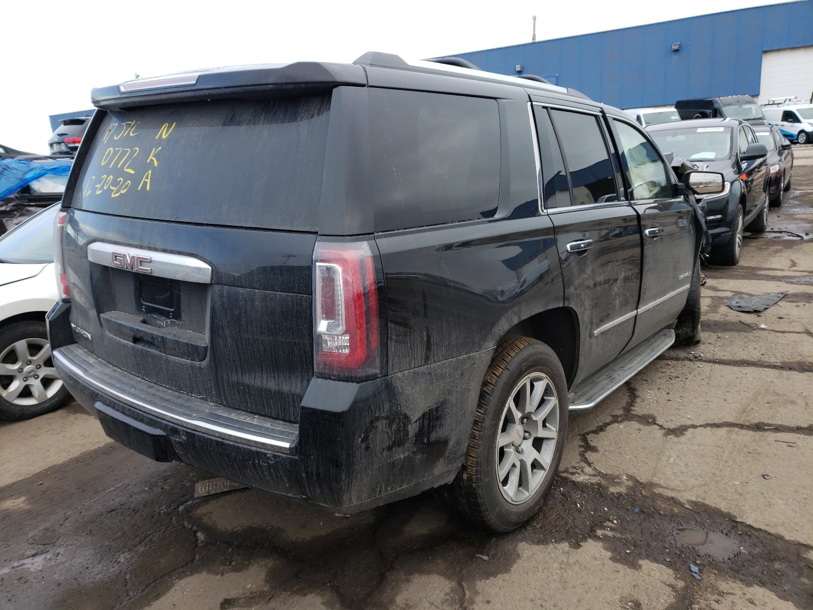 Photo 4 from auction – 2015 GMC YUKON DENA with VIN 1GKS2CKJ8FR700772