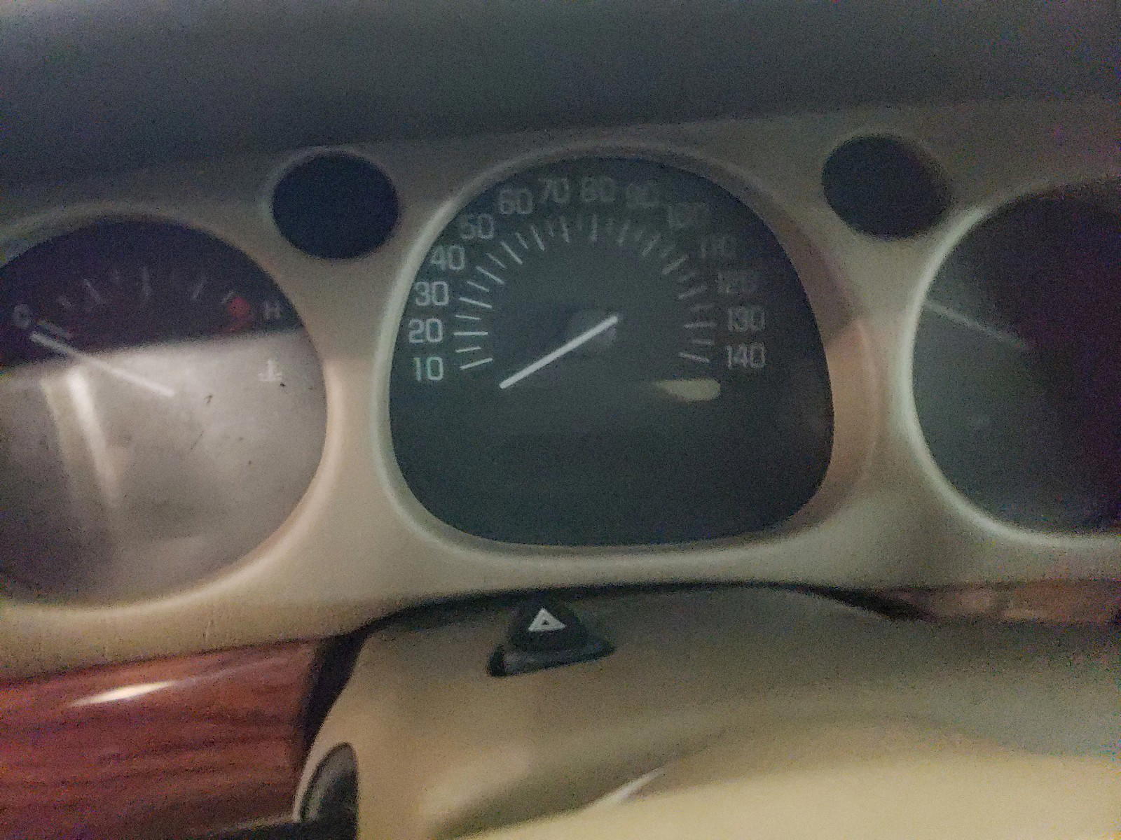 Photo 8 from auction – 2002 BUICK LESABRE CU with VIN 1G4HP54K424245169