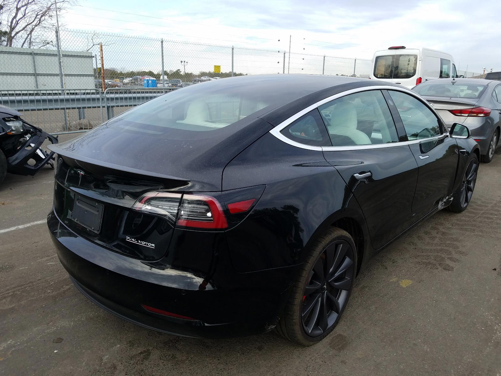 Photo 4 from auction – 2020 TESLA MODEL 3 with VIN 5YJ3E1ECXLF736344