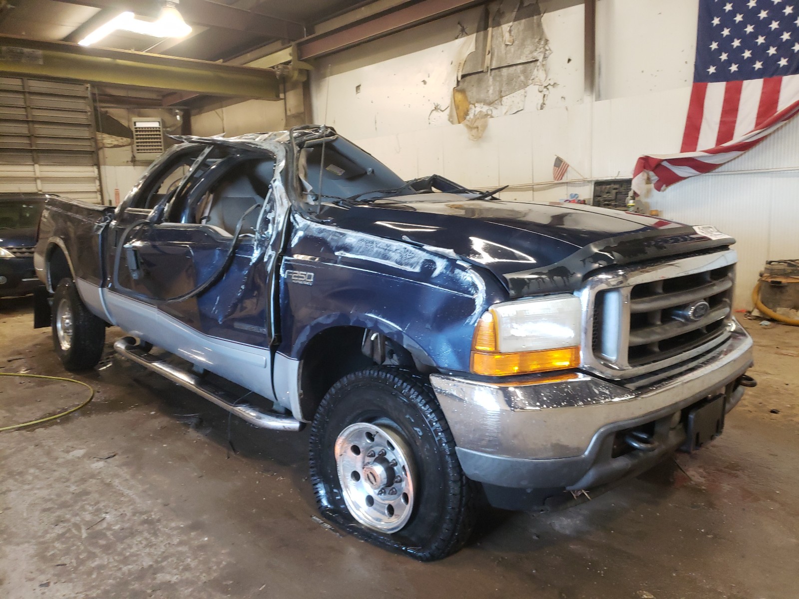 Photo 1 from auction – 2001 FORD F250 SUPER with VIN 1FTNW21F41EB84897