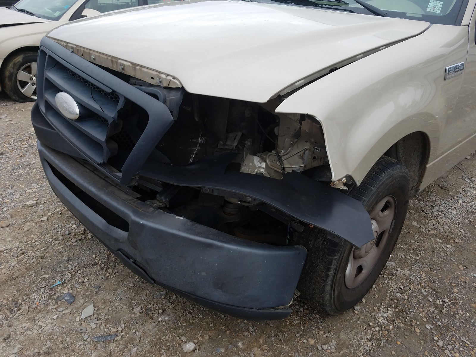 Photo 9 from auction – 2007 FORD F150 with VIN 1FTRF12217KB92831