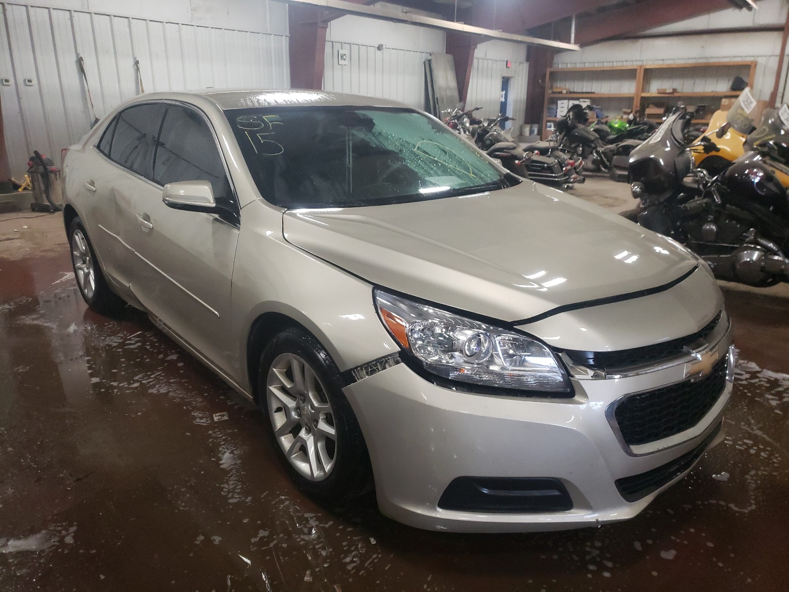 Photo 1 from auction – 2015 CHEVROLET MALIBU 1LT with VIN 1G11C5SL1FF271132