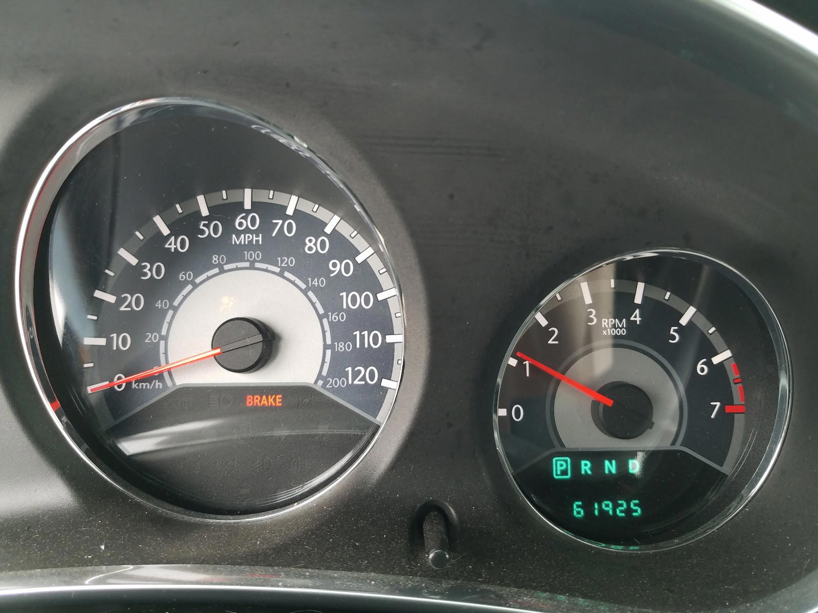 Photo 8 from auction – 2014 CHRYSLER 200 TOURIN with VIN 1C3CCBBB4EN176918