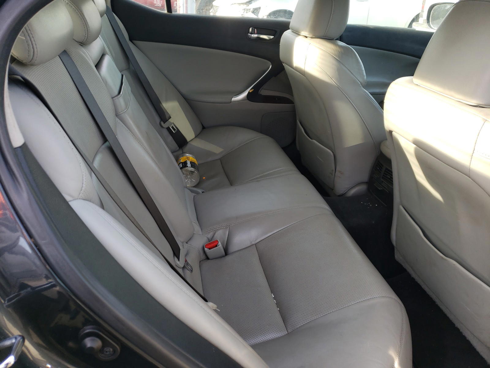 Photo 6 from auction – 2007 LEXUS IS 250 with VIN JTHCK262975011313