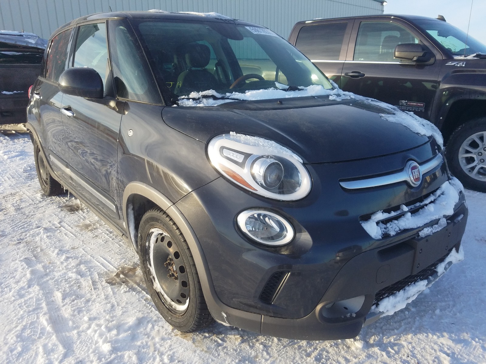 FIAT 500L TREKK 2014 with VIN ZFBCFADH4EZ025250 - Photo from auction
