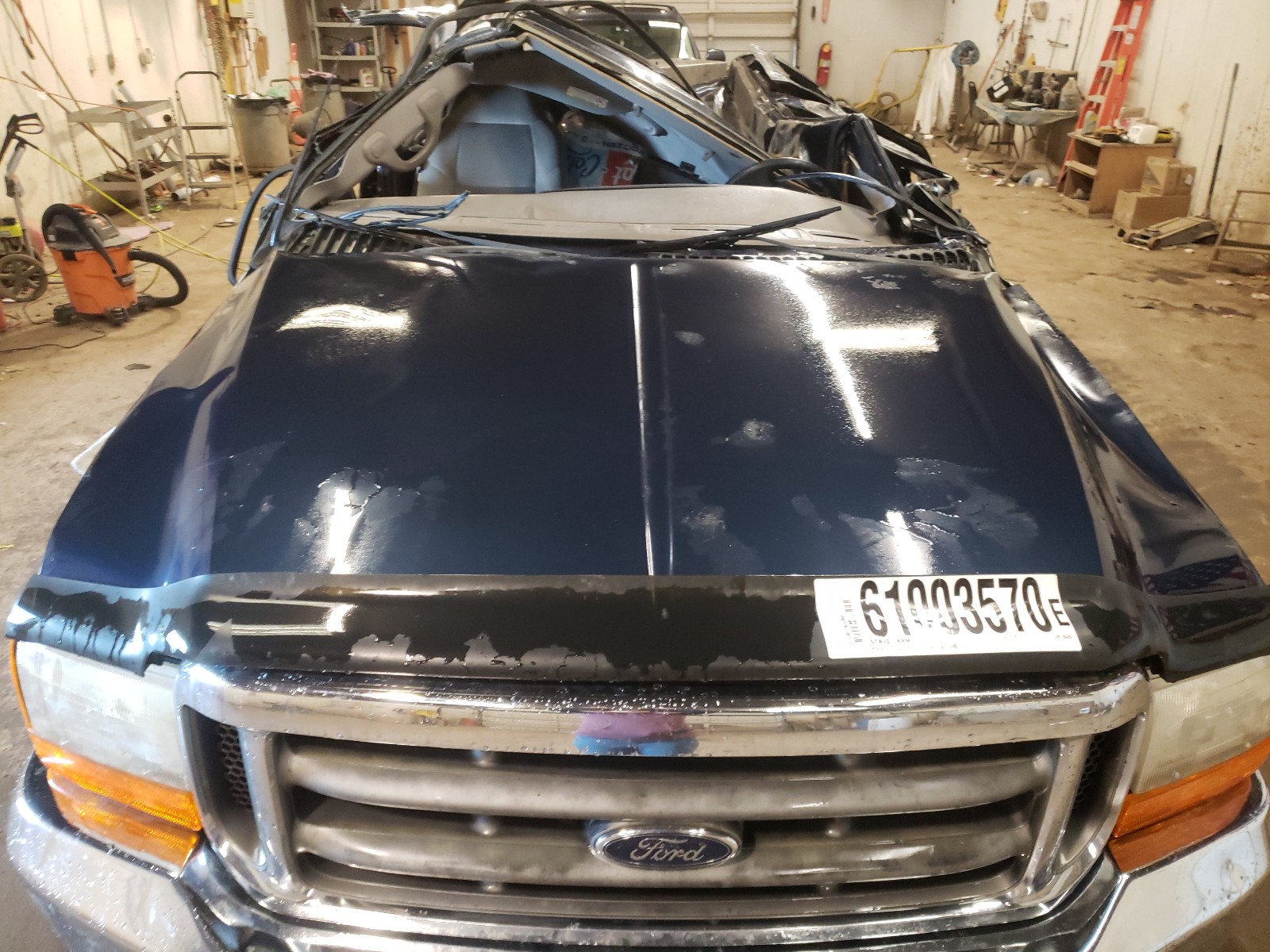 Photo 7 from auction – 2001 FORD F250 SUPER with VIN 1FTNW21F41EB84897