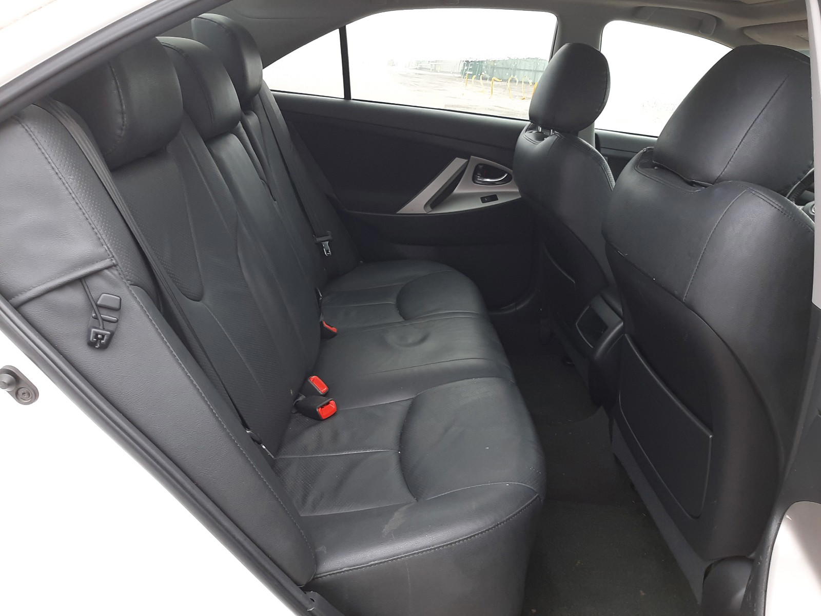 Photo 6 from auction – 2011 TOYOTA CAMRY BASE with VIN 4T1BF3EK3BU747960