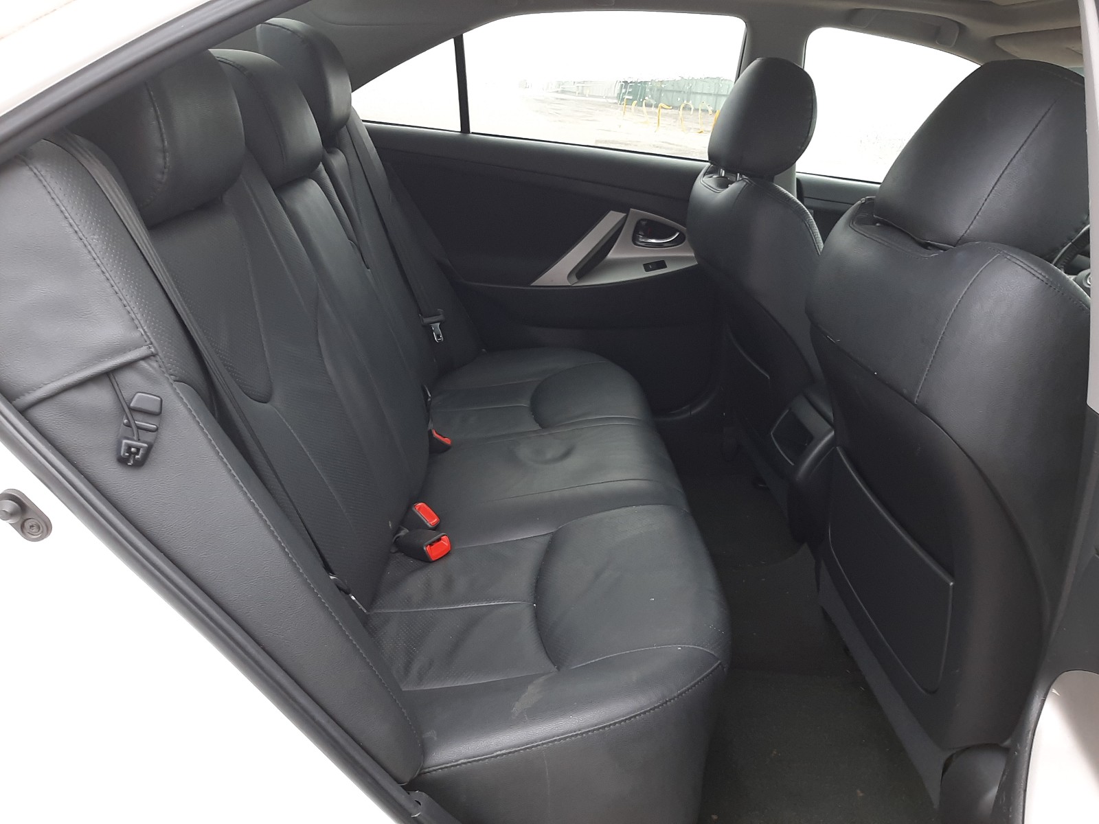 Zdjęcie 6 z aukcji – 2011 TOYOTA CAMRY BASE z VIN 4T1BF3EK3BU747960