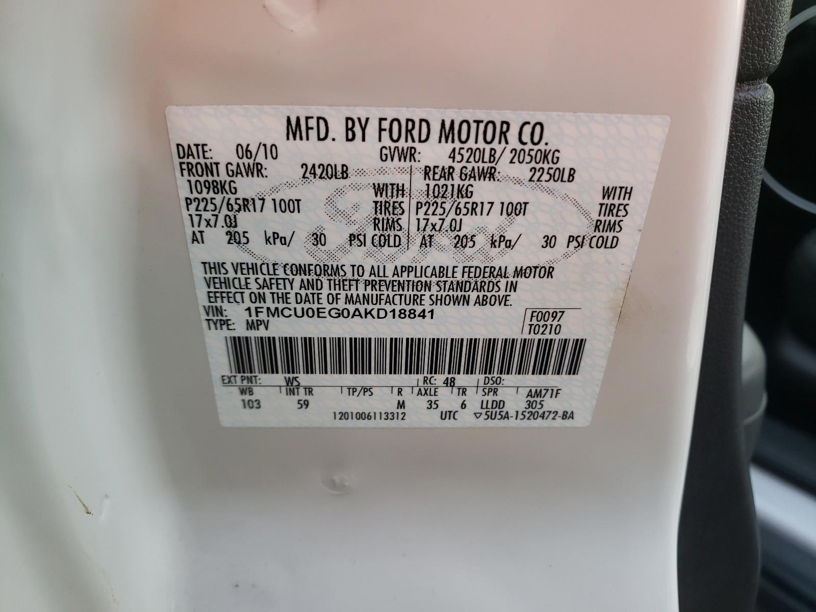 Photo 10 from auction – 2010 FORD ESCAPE LIM with VIN 1FMCU0EG0AKD18841