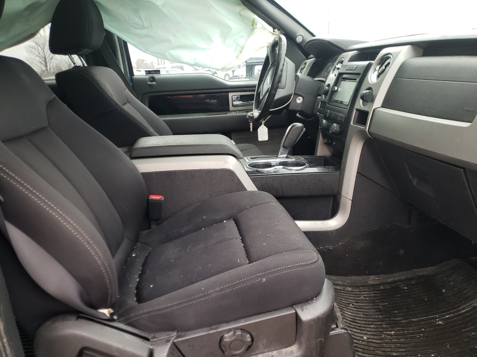 Zdjęcie 5 z aukcji – 2010 FORD F150 SUPER z VIN 1FTFW1EV8AFA99264