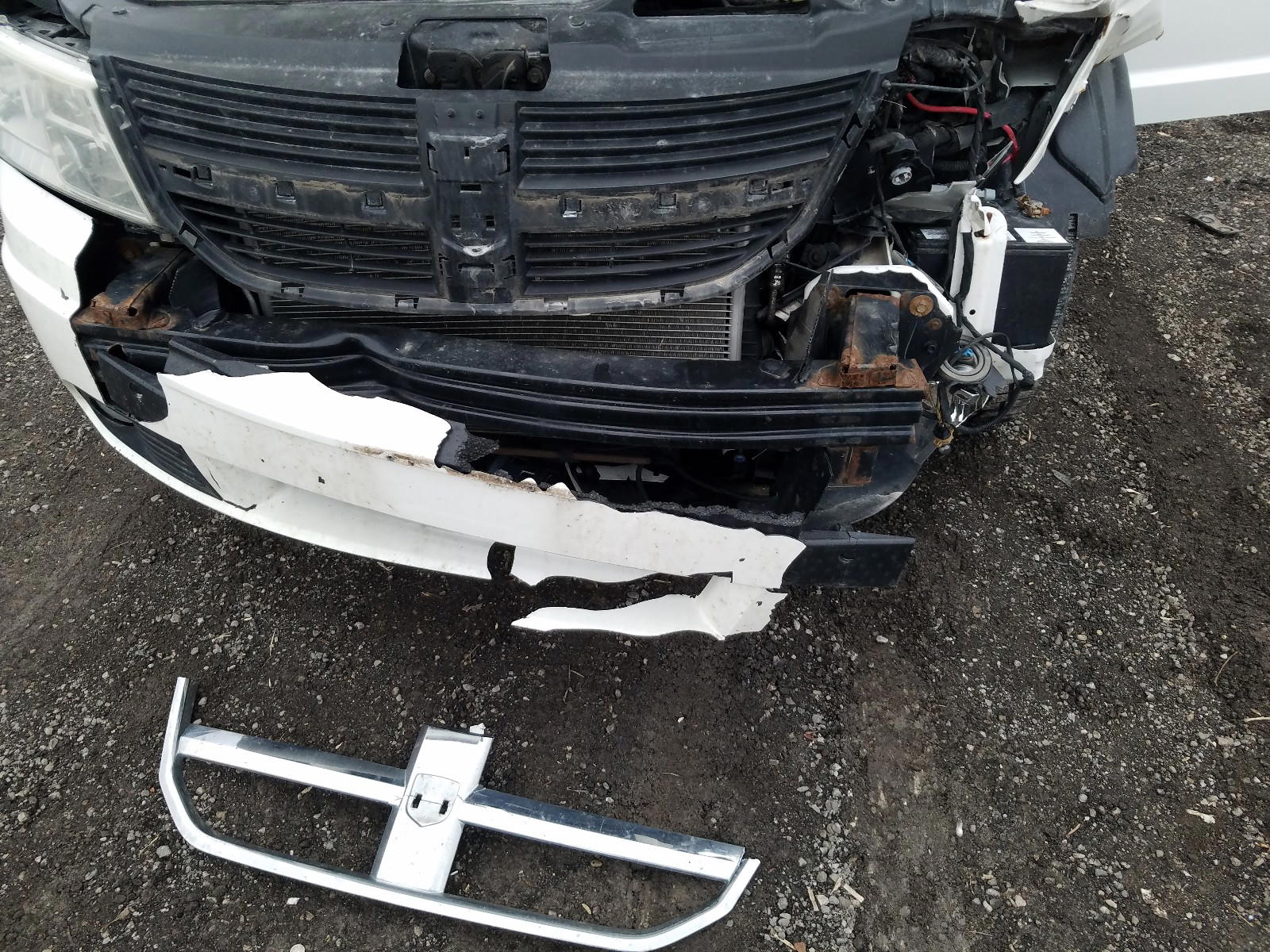 Photo 9 from auction – 2010 DODGE JOURNEY SE with VIN 3D4PG4FB8AT252547