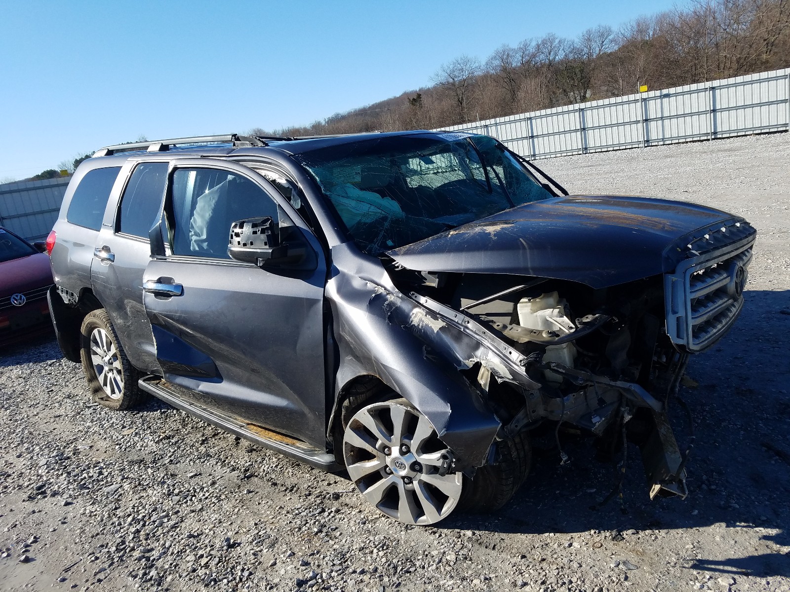 Photo 1 from auction – 2012 TOYOTA SEQUOIA LI with VIN 5TDKY5G1XCS037572