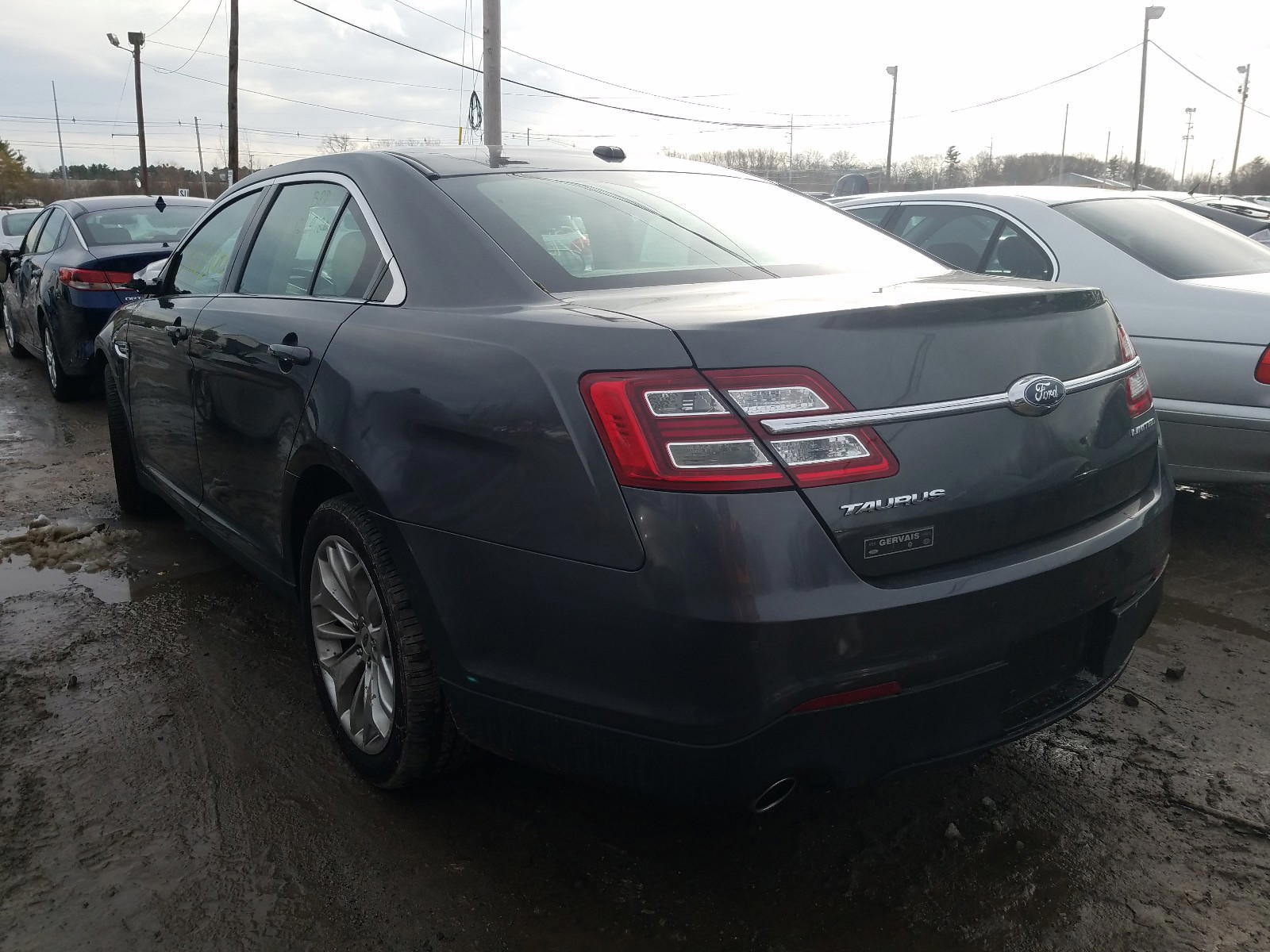Photo 3 from auction – 2019 FORD TAURUS LIM with VIN 1FAHP2F80KG111140