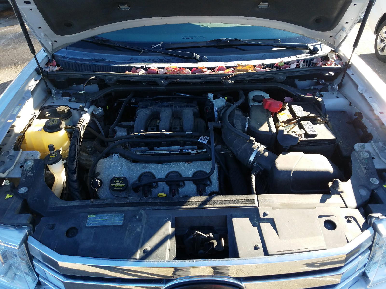 Photo 7 from auction – 2011 FORD FLEX LIMIT with VIN 2FMGK5DC8BBD35840