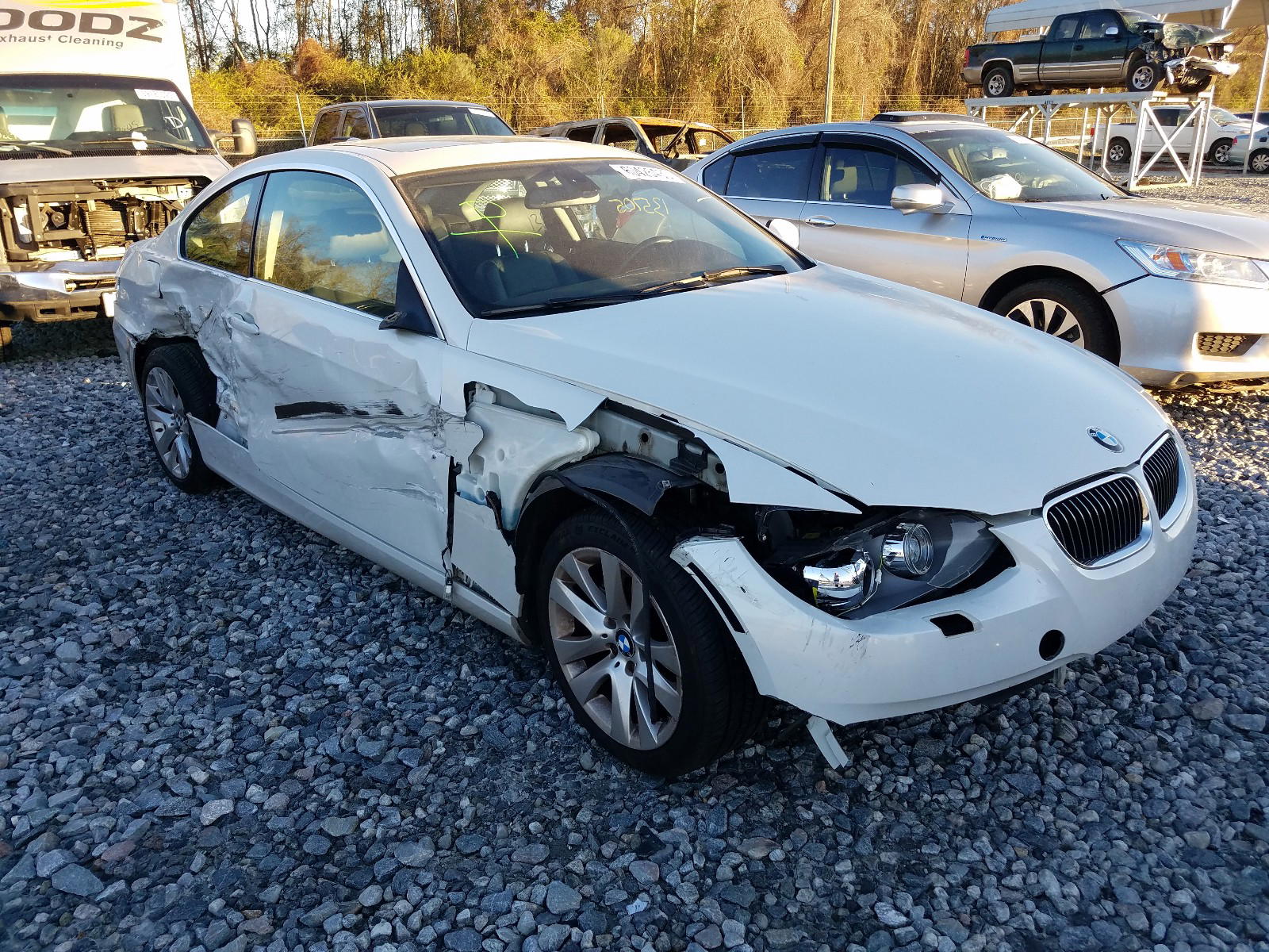 BMW 328 XI 2011 with VIN WBAKF3C59BE567729 - Photo from auction