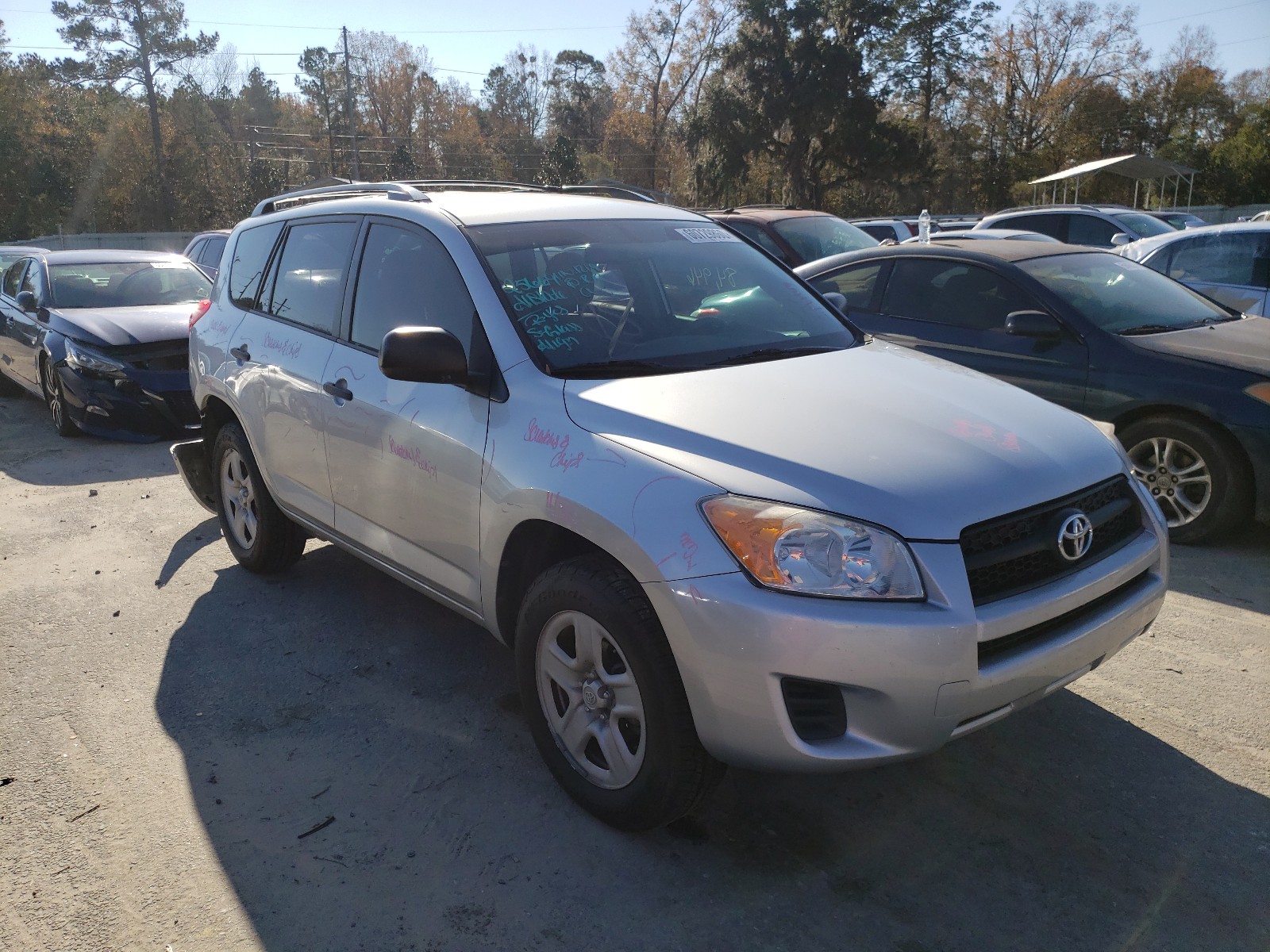 TOYOTA RAV4 2012 с VIN 2T3ZF4DV7CW113883 - Фото с аукциона