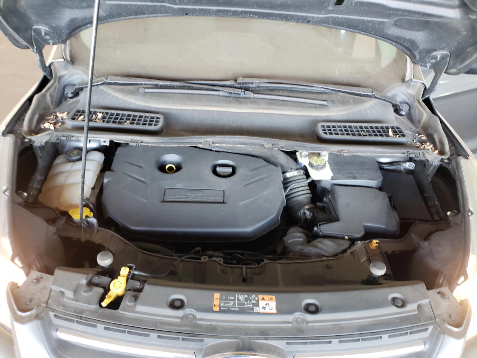 Photo 7 from auction – 2014 FORD ESCAPE SE with VIN 1FMCU9G95EUD19285