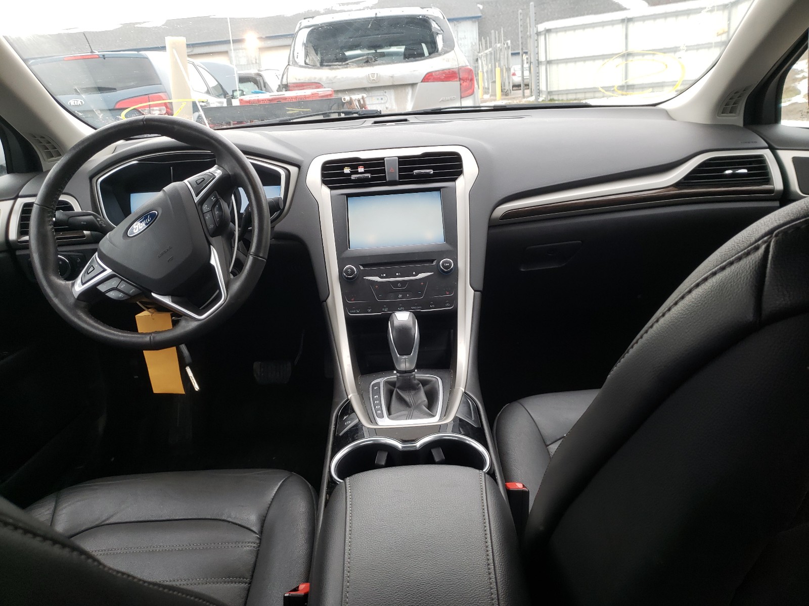 Photo 9 from auction – 2015 FORD FUSION SE with VIN 3FA6P0H93FR203729
