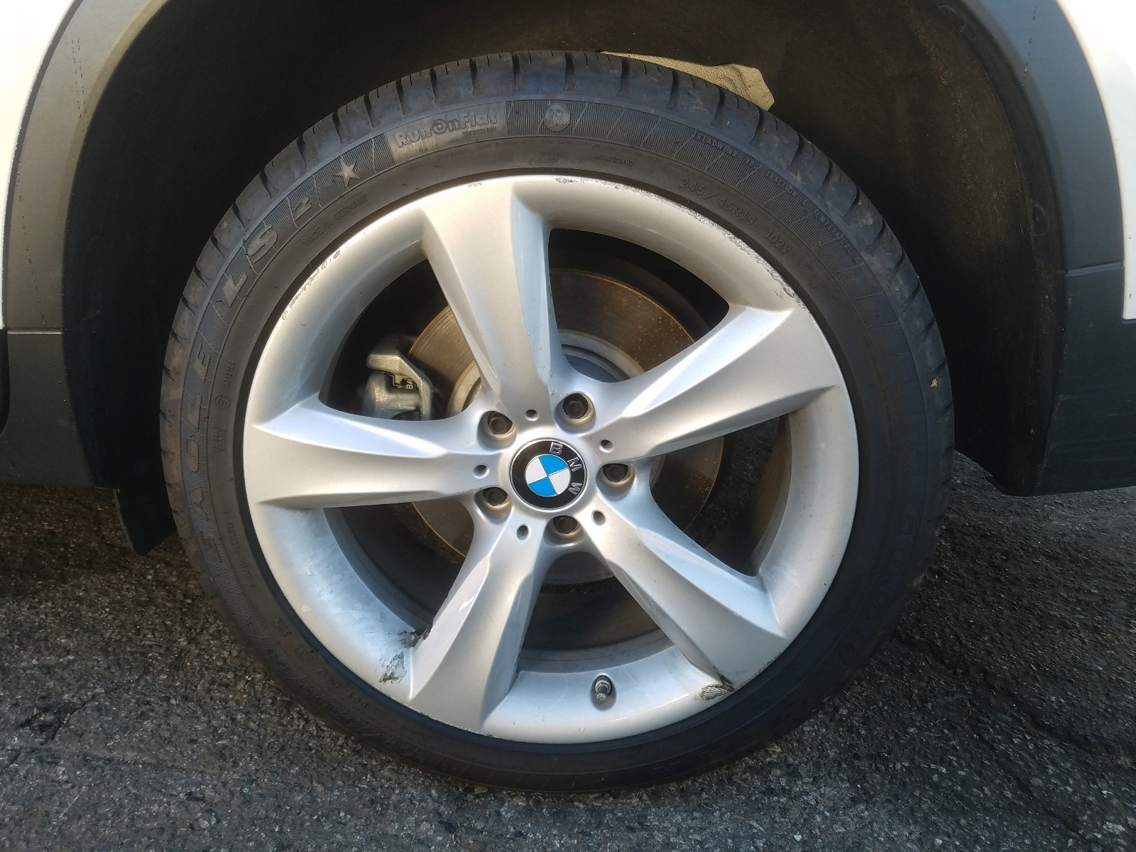 Photo 9 from auction – 2017 BMW X3 XDRIVE3 with VIN 5UXWX7C38H0U43253