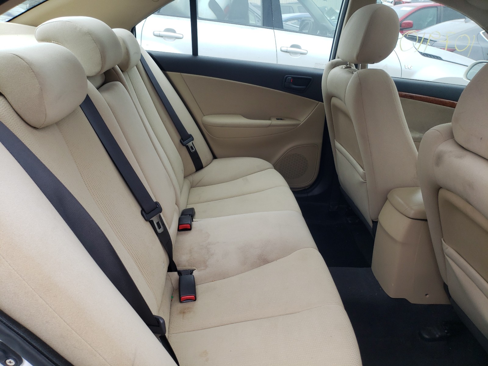 Photo 6 from auction – 2010 HYUNDAI SONATA with VIN 5NPET46F79H460269